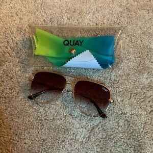 Quay high key mini sunglasses